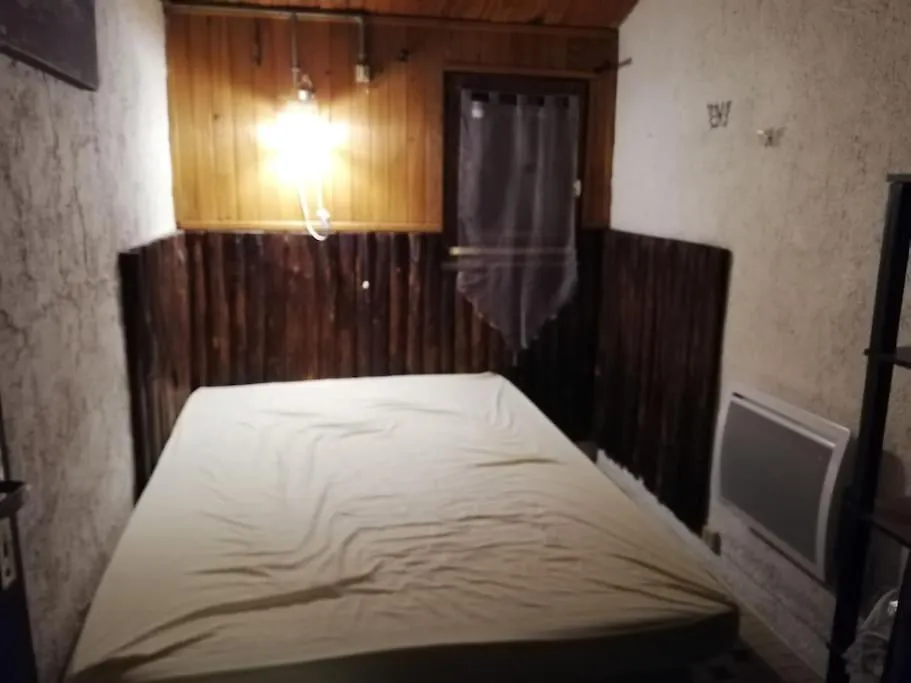 בקתה Boutx Tour De France Maison Au Calme Vue Montagne Et Stations Ski צרפת
